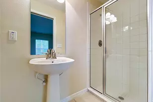 10144 Arbor Run Dr, Tampa, FL 33647 - Photo 18