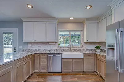 1419 Seffner Valrico Road, Seffner, FL 33584 - Photo 16