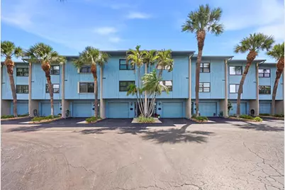 11835 3rd Street E, Treasure Island, FL 33706 - Photo 38