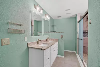 305 Sand Ridge Drive, Valrico, FL 33594 - Photo 20