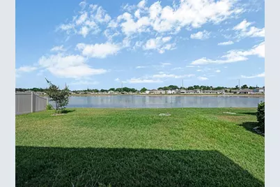 7850 Sail Clover Lane, Zephyrhills, FL 33540 - Photo 26