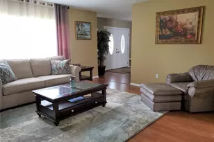 4029 Bell Grande Dr, Valrico, FL 33596 - Photo 6