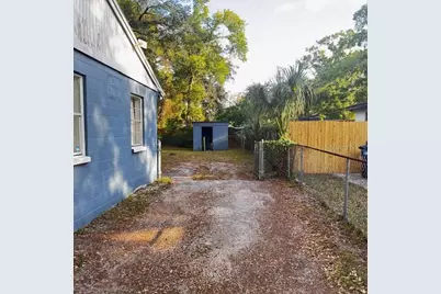 1907 E Emma Street, Tampa, FL 33610 - Photo 2