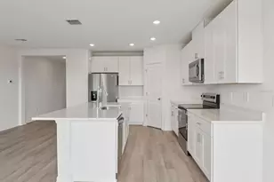 31457 Malbec Dr, Brooksville, FL 34602 - Photo 10