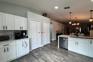 3121 Whitley Bay Ct, Land O Lakes, FL 34638 - Photo 10