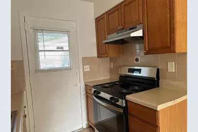452 89th Avenue N, Saint Petersburg, FL 33702 - Photo 6