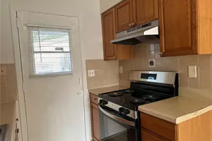 452 89th Ave N, Saint Petersburg, FL 33702 - Photo 6