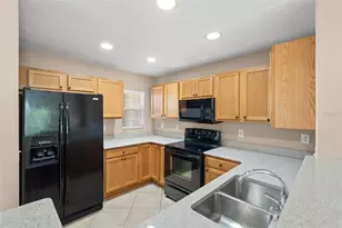 4817 Tuscan Loon Dr, Tampa, FL 33619 - Photo 6