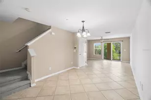 4817 Tuscan Loon Dr, Tampa, FL 33619 - Photo 10