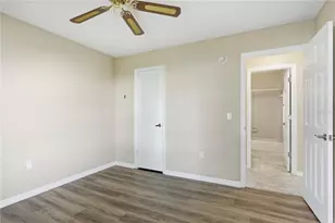 18 Windrush Bay Dr, Tarpon Springs, FL 34689 - Photo 22