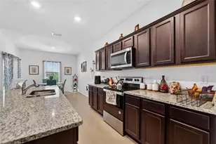 1185 Anchor Bend Dr, Ruskin, FL 33570 - Photo 12