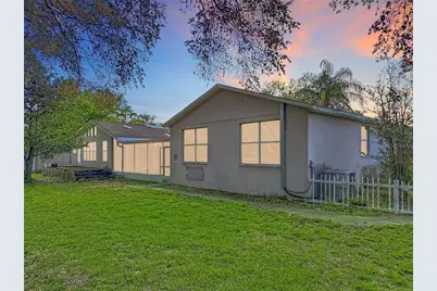 1003 W Outbound Place, Tampa, FL 33612 - Photo 8