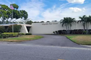 5660 80th St N, Saint Petersburg, FL 33709 - Photo 20