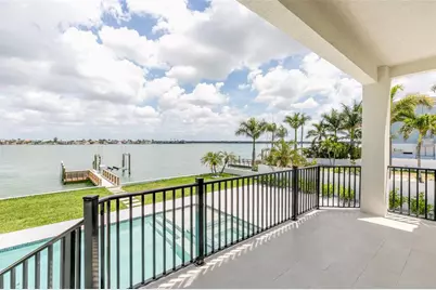 4 Paradise Lane, Treasure Island, FL 33706 - Photo 14