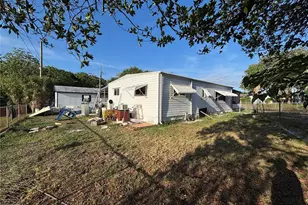 5829 Sunshine Park Dr, New Port Richey, FL 34652 - Photo 4
