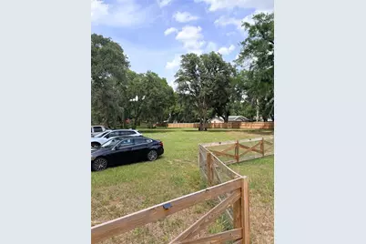 Brooker, Brandon, FL 33511 - Photo 2