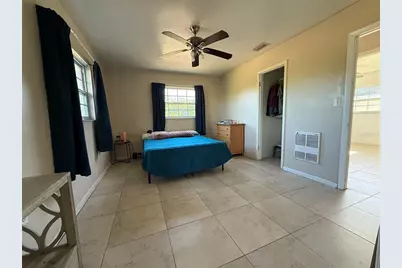 2122 Gulf City Road, Ruskin, FL 33570 - Photo 22