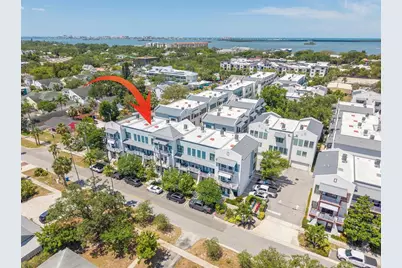 946 Highland Avenue #8, Dunedin, FL 34698 - Photo 2