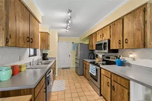 5127 Nashville Dr, Tampa, FL 33624 - Photo 20