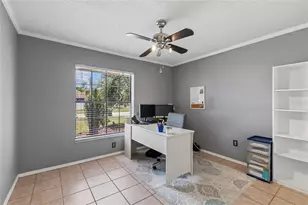 5127 Nashville Dr, Tampa, FL 33624 - Photo 38