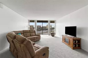 7400 Sun Island Dr S, South Pasadena, FL 33707 - Photo 18
