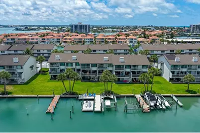 118 Marina Del Rey Court, Clearwater Beach, FL 33767 - Photo 38