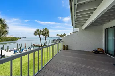 118 Marina Del Rey Court, Clearwater Beach, FL 33767 - Photo 52
