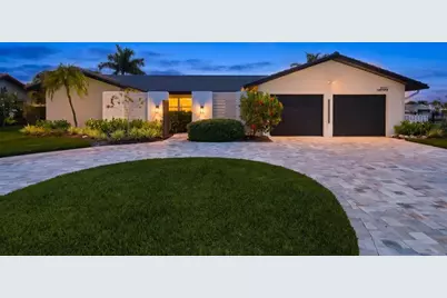 2000 Kansas Avenue NE, Saint Petersburg, FL 33703 - Photo 2
