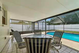 8806 Oak Cir, Tampa, FL 33615 - Photo 38