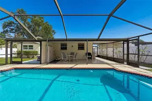 8806 Oak Cir, Tampa, FL 33615 - Photo 42