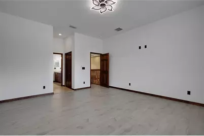 3021 59th Avenue S, Saint Petersburg, FL 33712 - Photo 30