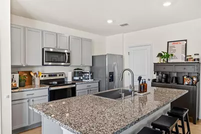 33607 Hamilton Hill Lane, Wesley Chapel, FL 33545 - Photo 16