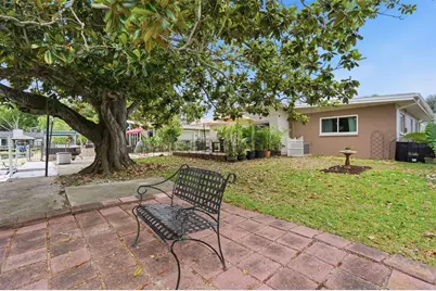 179 E Canal Drive, Palm Harbor, FL 34684 - Photo 26
