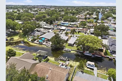 179 E Canal Drive, Palm Harbor, FL 34684 - Photo 32
