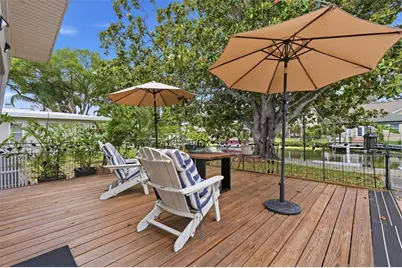 179 E Canal Drive, Palm Harbor, FL 34684 - Photo 26
