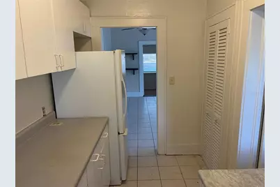 1006 1/2 Drew Street, Clearwater, FL 33755 - Photo 2