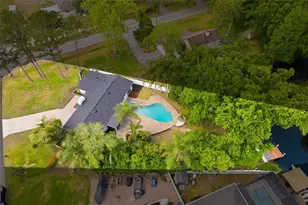 17002 Paula Ln, Lutz, FL 33558 - Photo 34