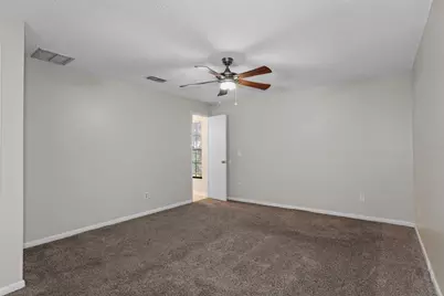 11315 N Ola Avenue, Tampa, FL 33612 - Photo 18