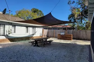 330 20th Ave S, Saint Petersburg, FL 33705 - Photo 12