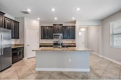 31427 Cannon Rush Drive, San Antonio, FL 33576 - Photo 4