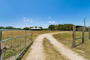 41451 Nipper Rd, Zephyrhills, FL 33540 - Photo 48