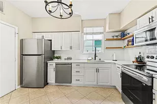 4004 Lady Palm Ct, Tampa, FL 33624 - Photo 16