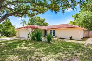 1771 Ranchwood Dr S, Dunedin, FL 34698 - Photo 1