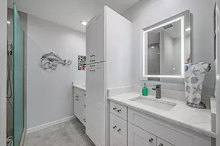 19029 US Hwy 19 N, Clearwater, FL 33764 - Photo 16