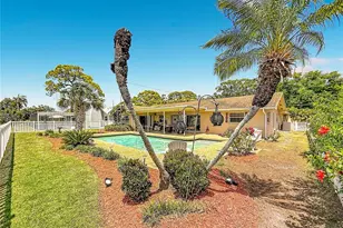 6490 Burning Tree Dr, Seminole, FL 33777 - Photo 52