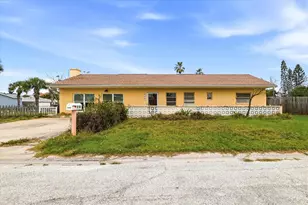 510 Marlyn Way, Madeira Beach, FL 33708 - Photo 1