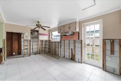 510 Marlyn Way, Madeira Beach, FL 33708 - Photo 6