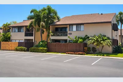 855 N Village Drive N #101, Saint Petersburg, FL 33716 - Photo 1
