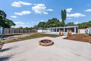 6735 23rd St N, Saint Petersburg, FL 33702 - Photo 26