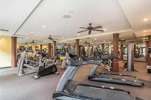 100 4th Ave S, Saint Petersburg, FL 33701 - Photo 26